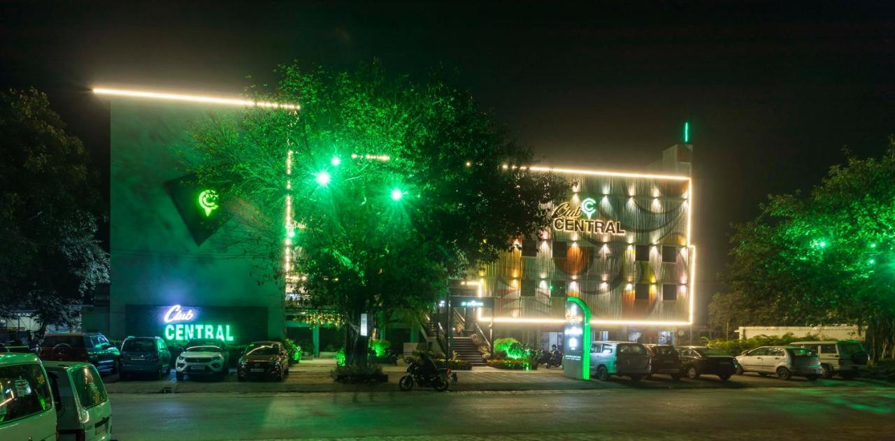 Club Central Bolpur Exterior photo
